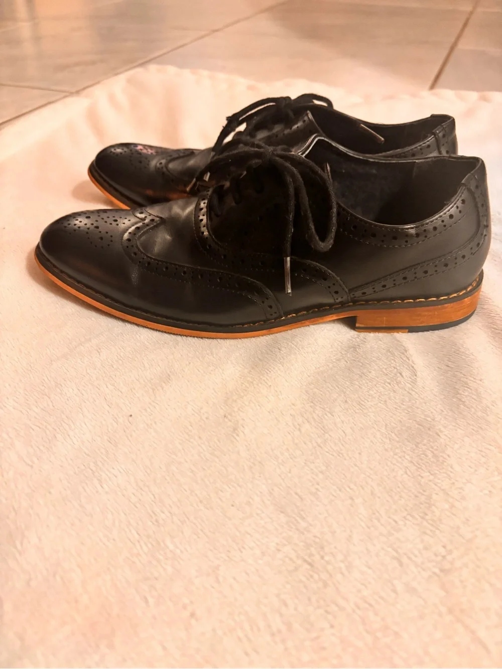 Bruno Marc Big Kids Classic Oxford Formal Wingtip Classy Dress Shoes size 4.